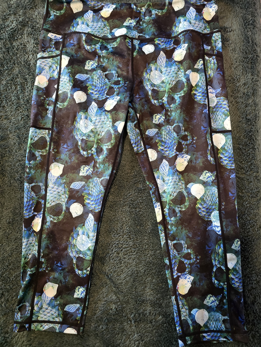 Constantly Varied Gear Mermaid Skull Capri Leggings